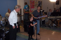 taylor_sings
